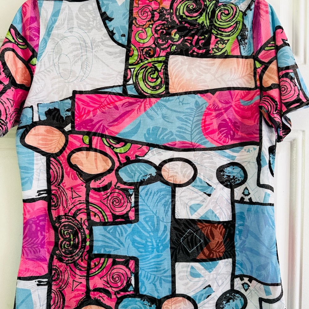 AZI NY Colorful Graphic Blue Pink Lightweight Blingy Tee Sz M - Picture 3 of 7